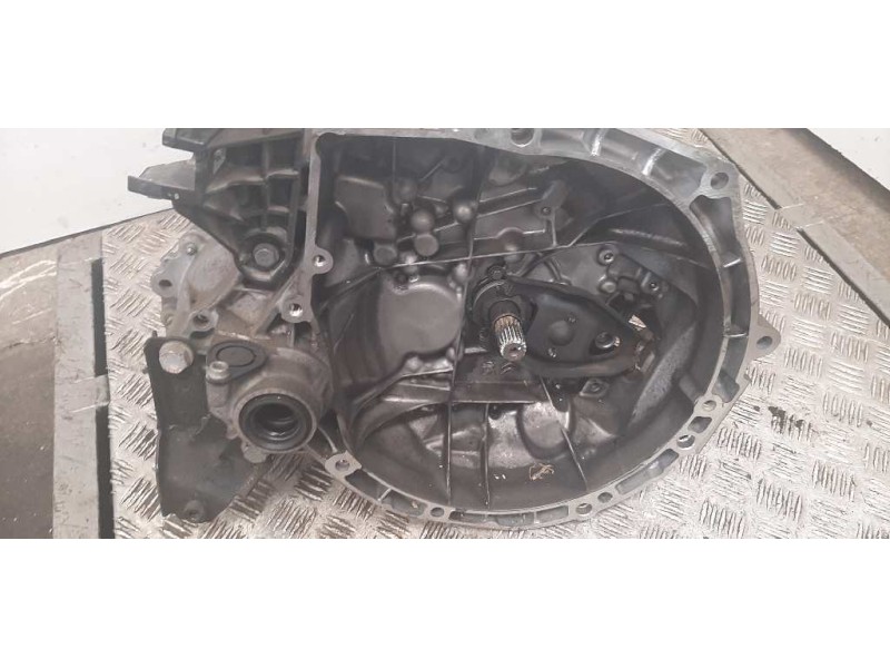 Recambio de caja cambios para citroen c3 tonic referencia OEM IAM 20A701  
