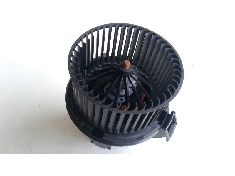 Recambio de motor calefaccion para citroen c3 tonic referencia OEM IAM T4190015775  