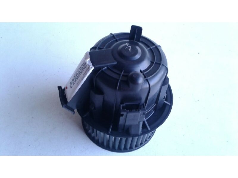Recambio de motor calefaccion para citroen c3 tonic referencia OEM IAM T4190015775  