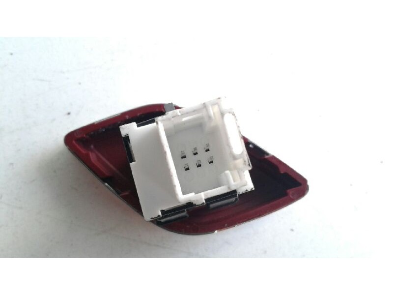 Recambio de warning para citroen c3 tonic referencia OEM IAM 9666616  