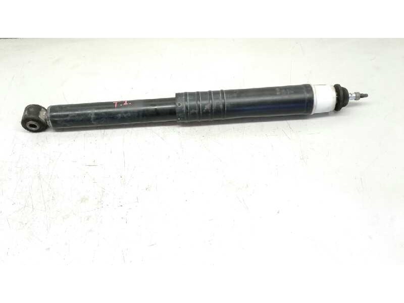 Recambio de amortiguador trasero izquierdo para renault clio iv dynamique referencia OEM IAM   