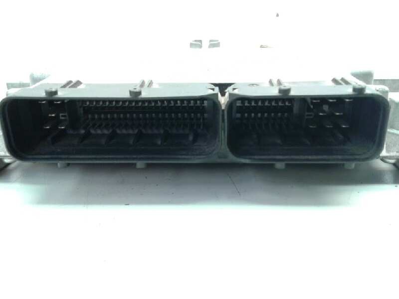 Recambio de centralita motor uce para nissan cabstar 09.06 referencia OEM IAM 2371042250-2  