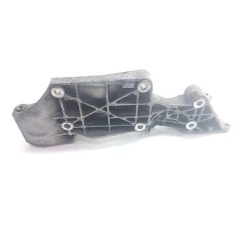 Recambio de soporte alternador para audi a3 (8l) 1.8 ambiente referencia OEM IAM 06A903143F  