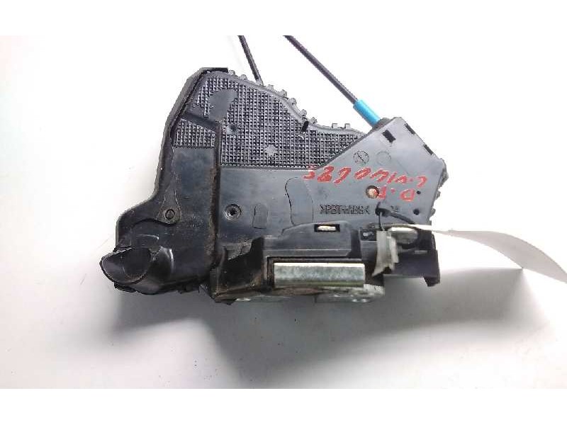 Recambio de cerradura puerta delantera derecha para toyota auris hybrid active referencia OEM IAM 6903005130  