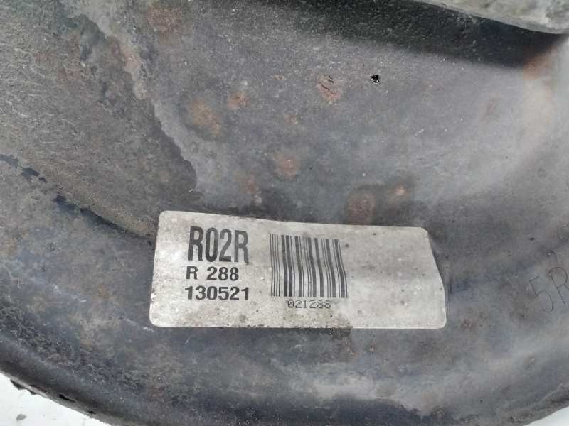 Recambio de mangueta trasera derecha para toyota auris hybrid active referencia OEM IAM R288130521  