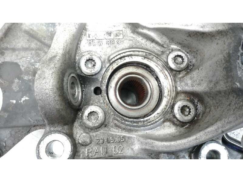 Recambio de mangueta delantera izquierda para volkswagen passat berlina (3c2) 2.0 tdi dpf referencia OEM IAM   