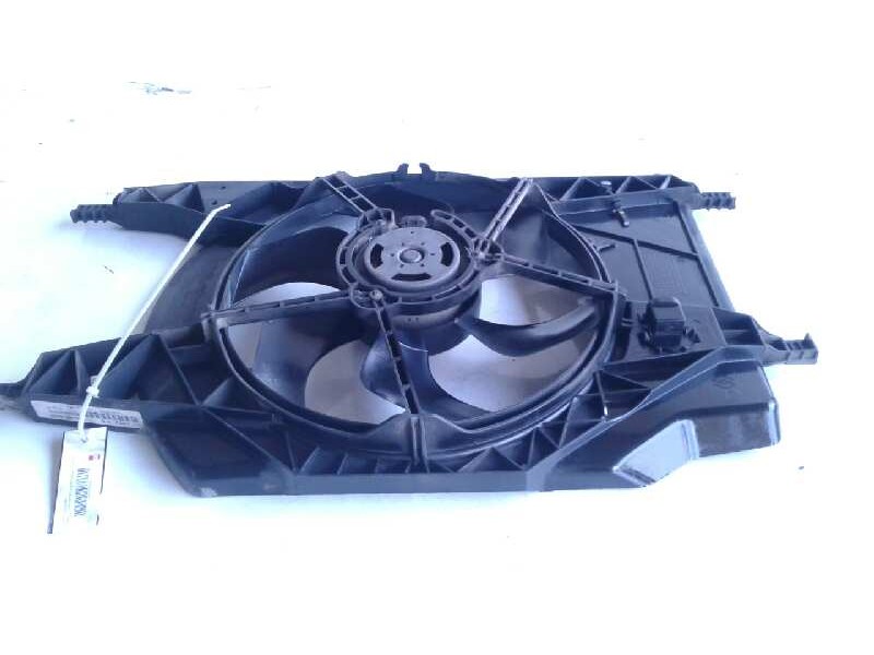 Recambio de electroventilador para renault laguna ii grandtour (kg0) dynamique referencia OEM IAM 7701067591  