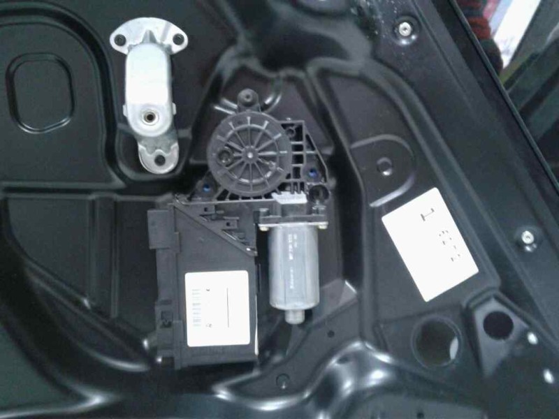 Recambio de elevalunas trasero derecho para volkswagen touareg (7la) tdi v10 referencia OEM IAM 7L0839462D 3D0959794C 