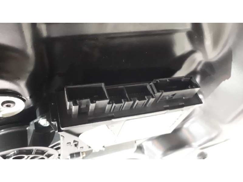 Recambio de elevalunas trasero izquierdo para volkswagen touareg (7la) tdi v10 referencia OEM IAM 7L0839461D 102237XXX 