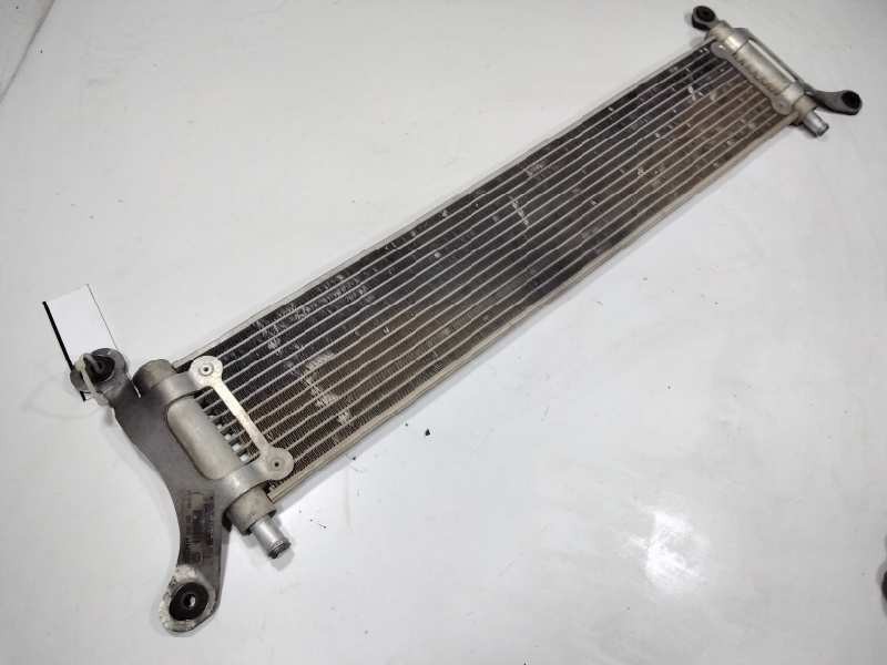 Recambio de radiador caja cambios para volkswagen touareg (7la) tdi v10 referencia OEM IAM 7P6145804A  