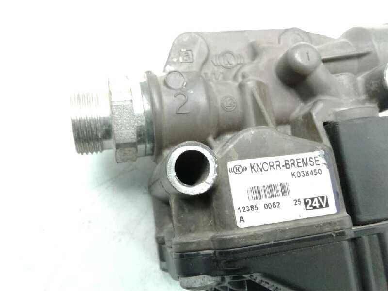 Recambio de valvula aire para nissan atleon sin especificar referencia OEM IAM K038450  