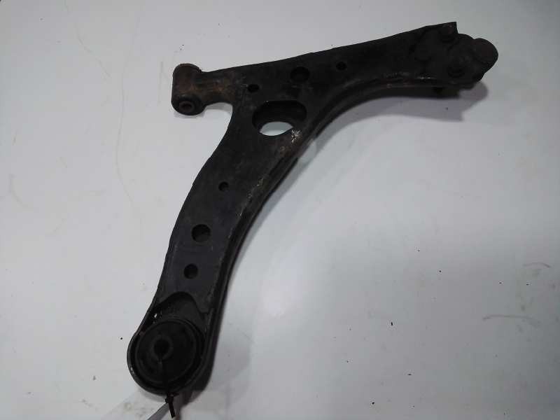 Recambio de brazo suspension inferior delantero izquierdo para toyota rav 4 (a2) 2.0 luna 4x4 referencia OEM IAM 4806942041  