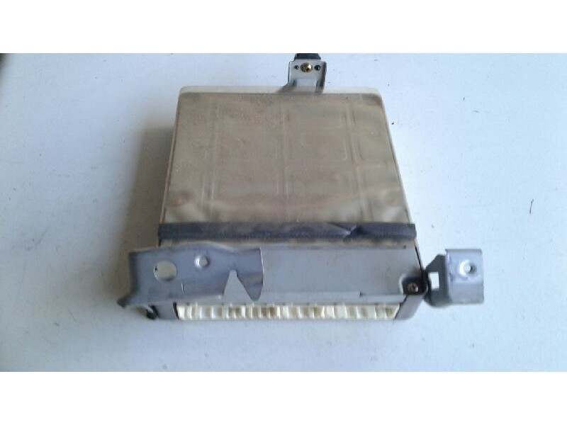 Recambio de centralita motor uce para toyota yaris (ncp1/nlp1/scp1) 1.0 linea luna referencia OEM IAM 8966152065  