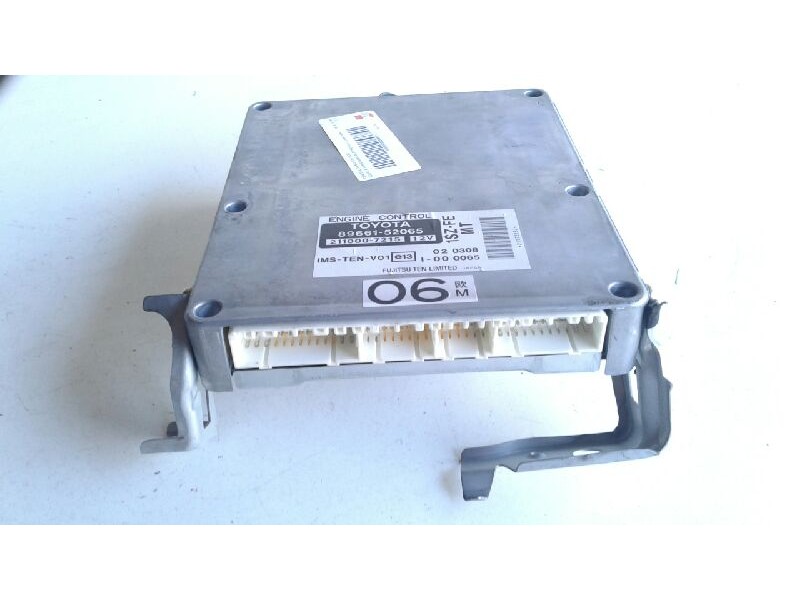 Recambio de centralita motor uce para toyota yaris (ncp1/nlp1/scp1) 1.0 linea luna referencia OEM IAM 8966152065  