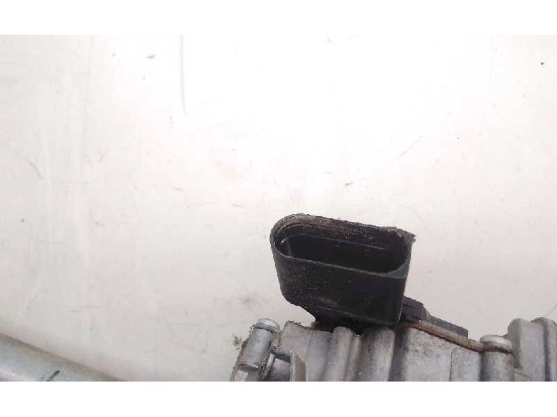 Recambio de motor limpia delantero para opel zafira b 1.7 16v cdti referencia OEM IAM 409976  