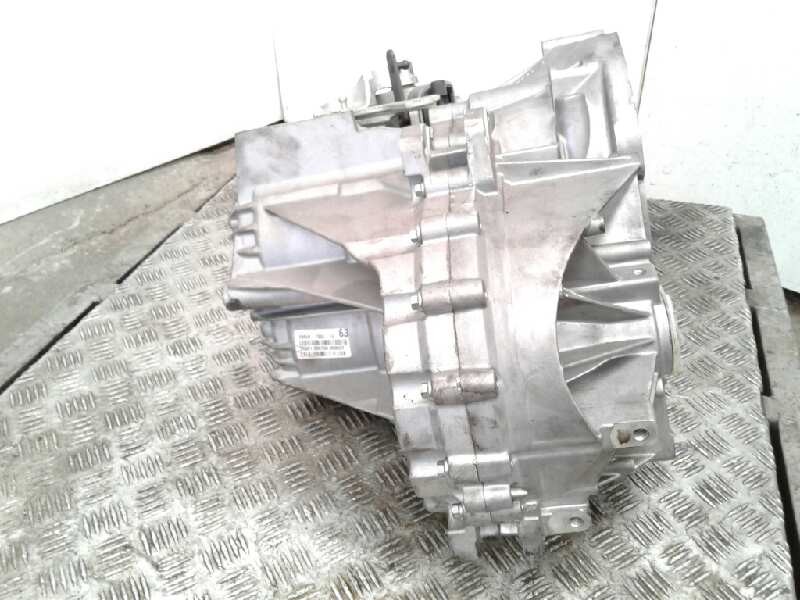 Recambio de caja cambios para ford focus cabrio (ca5) 2.0 tdci cat referencia OEM IAM 8M5R7002FE PORTOLES 