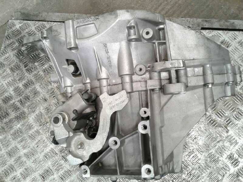 Recambio de caja cambios para ford focus cabrio (ca5) 2.0 tdci cat referencia OEM IAM 8M5R7002FE PORTOLES 