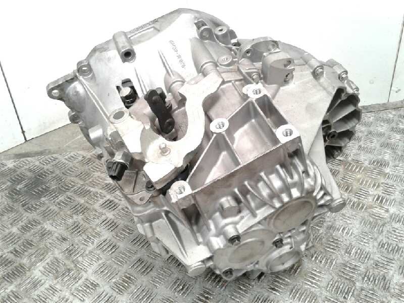 Recambio de caja cambios para ford focus cabrio (ca5) 2.0 tdci cat referencia OEM IAM 8M5R7002FE PORTOLES 