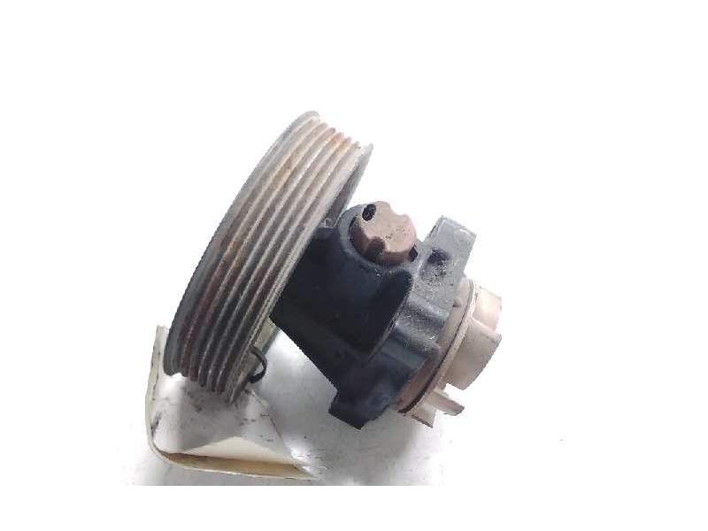 Recambio de bomba agua para opel corsa c 1.3 16v cdti cat (z 13 dt / ln9) referencia OEM IAM 46819138  