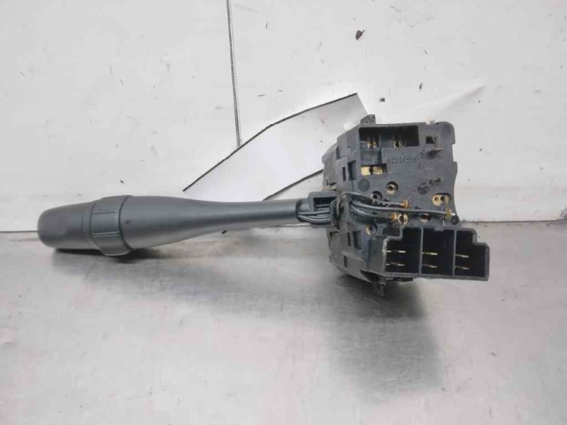 Recambio de mando intermitentes para nissan primera berlina (p11) slx referencia OEM IAM 255402F500  