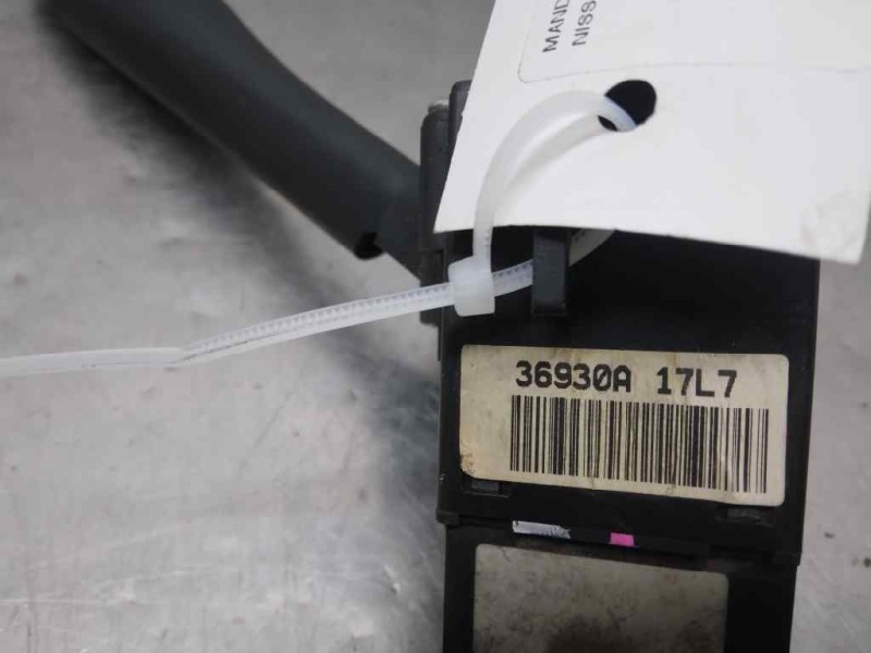 Recambio de mando limpia para nissan primera berlina (p11) slx referencia OEM IAM 252602F500  