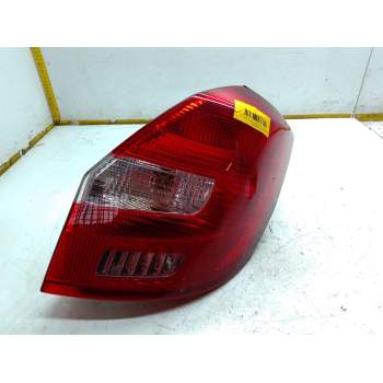 PILOTO TRASERO DERECHO 5J6945112 