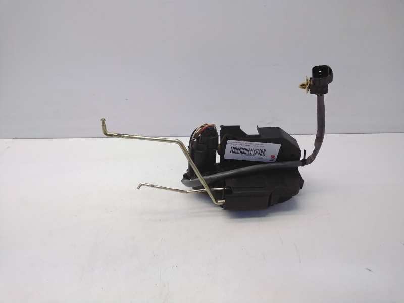 Recambio de cerradura puerta delantera derecha para hyundai getz (tb) 1.1 básico referencia OEM IAM 813201C000  