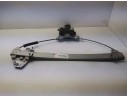 ELEVALUNAS DELANTERO IZQUIERDO 824031C010 