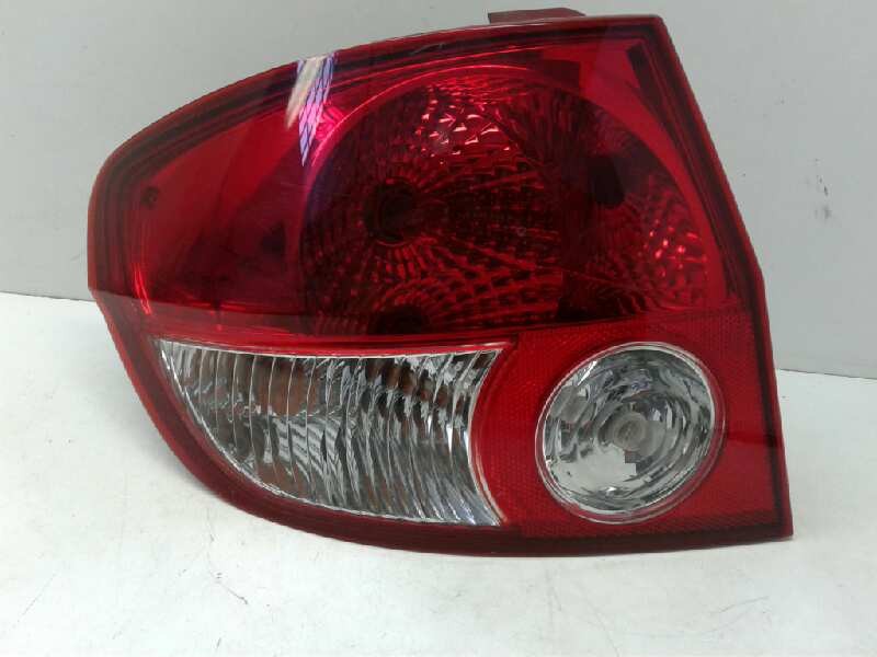 Recambio de piloto trasero izquierdo para hyundai getz (tb) 1.1 básico referencia OEM IAM   