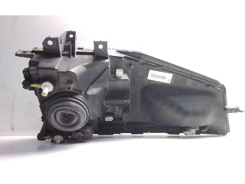 Recambio de faro derecho para renault maxity referencia OEM IAM 89317221  