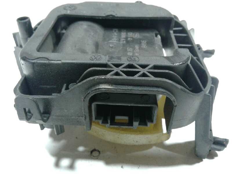 Recambio de motor de trampillas para seat ibiza (6j5) fr referencia OEM IAM 0132801357  