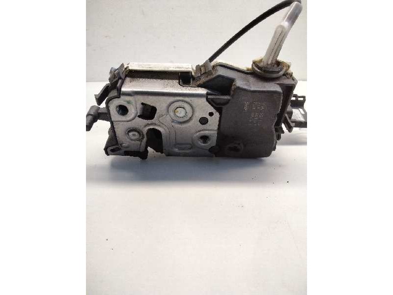 Recambio de cerradura puerta delantera derecha para peugeot 308 premium referencia OEM IAM 9800616580  