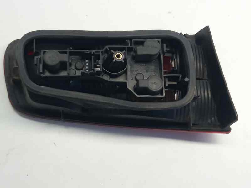 Recambio de piloto trasero derecho porton para renault laguna ii (bg0) authentique referencia OEM IAM   