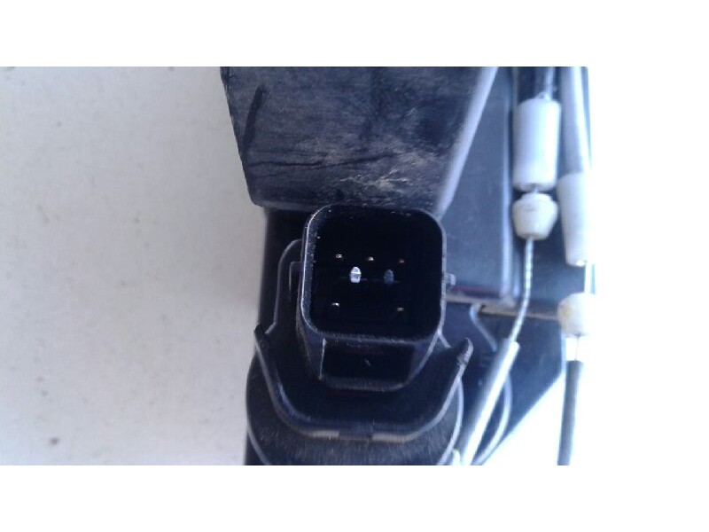 Recambio de cerradura puerta trasera derecha para ssangyong kyron 270 spr xdi premium 4wd referencia OEM IAM   