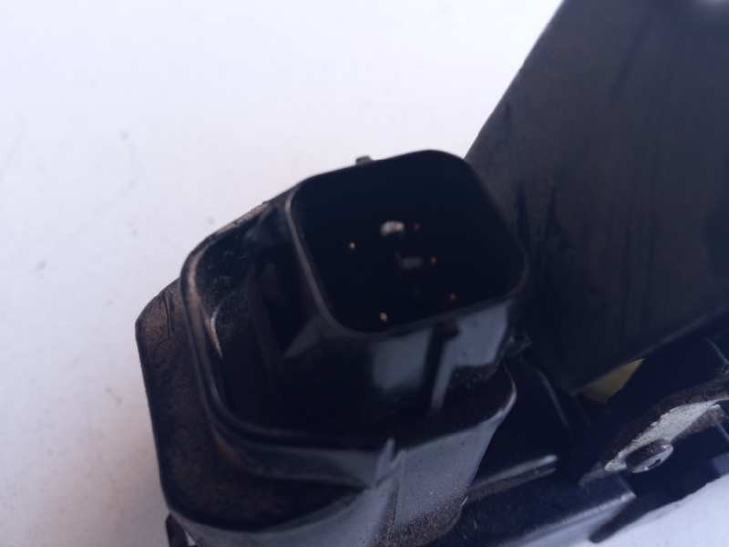 Recambio de cerradura puerta trasera izquierda para ssangyong kyron 270 spr xdi premium 4wd referencia OEM IAM   