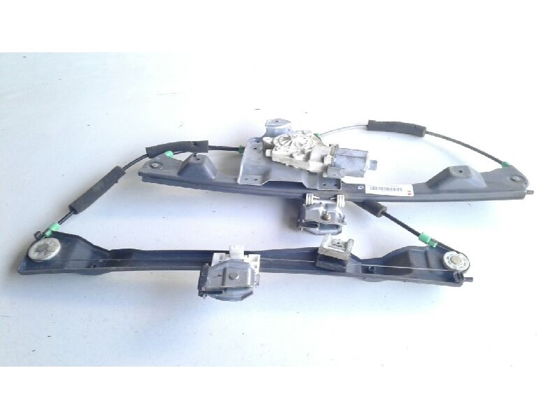 Recambio de elevalunas delantero derecho para ssangyong kyron 270 spr xdi premium 4wd referencia OEM IAM   