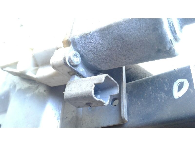 Recambio de elevalunas delantero derecho para ssangyong kyron 270 spr xdi premium 4wd referencia OEM IAM   