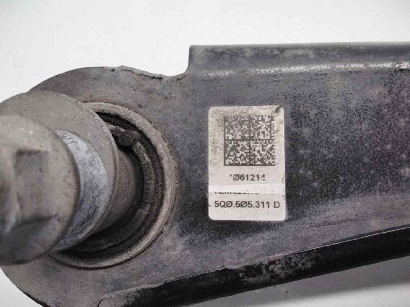 Recambio de brazo suspension inferior trasero derecho para volkswagen golf vii lim. sport by r-line bluemotion referencia OEM IA