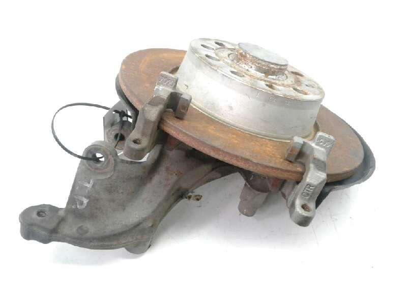 Recambio de buje trasero derecho para volkswagen golf vii lim. sport by r-line bluemotion referencia OEM IAM   