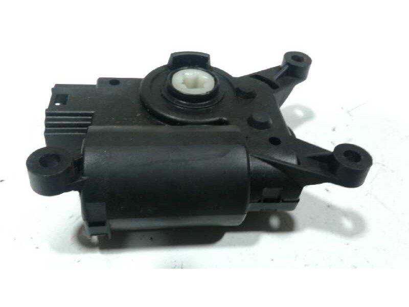 Recambio de motor de trampillas para volkswagen golf vii lim. sport by r-line bluemotion referencia OEM IAM 3093862  