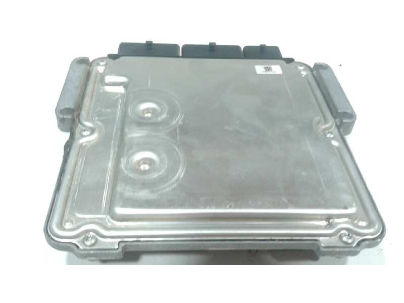 Recambio de centralita motor uce para nissan primastar (x..) kasten l1h1 2.7t referencia OEM IAM   