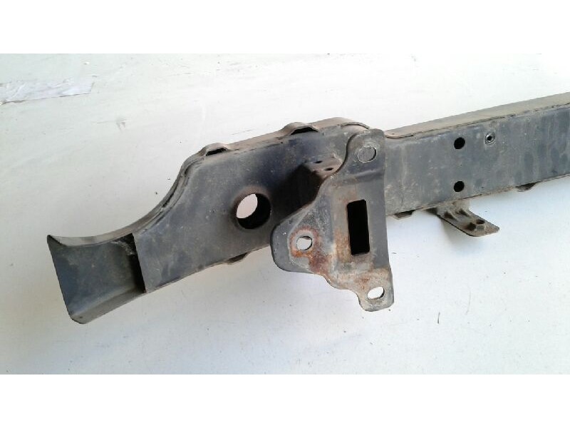 Recambio de refuerzo paragolpes delantero para ssangyong kyron 270 spr xdi premium 4wd referencia OEM IAM   