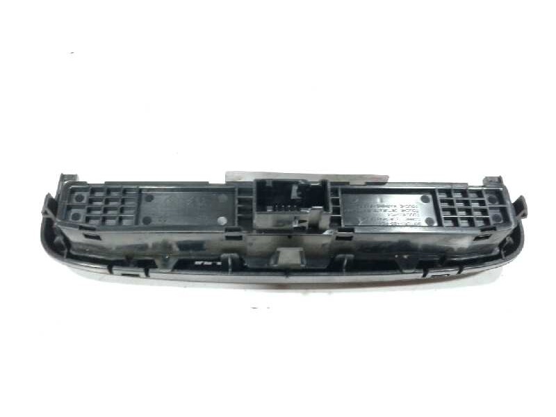 Recambio de warning para peugeot 308 confort referencia OEM IAM 03069010  
