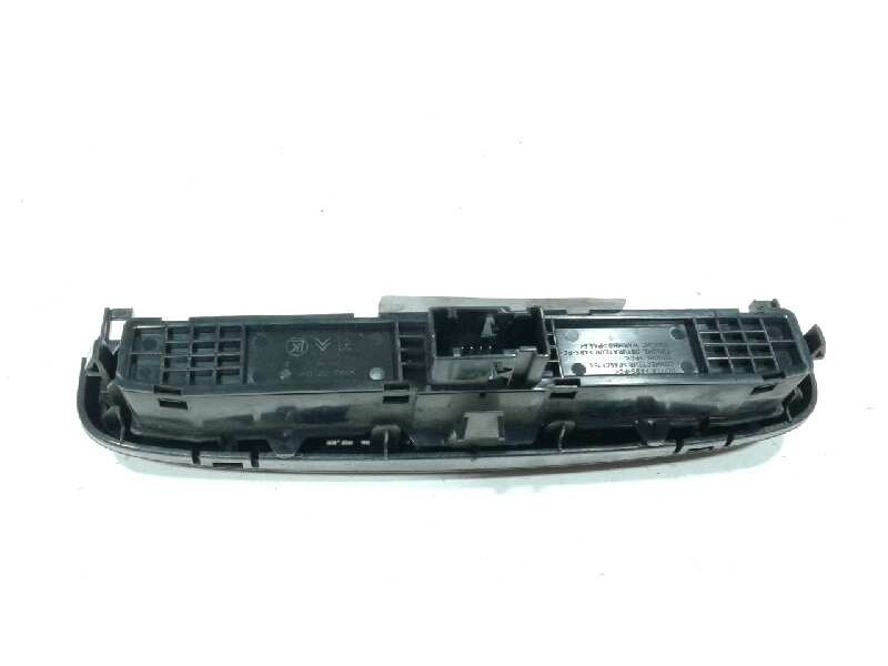 Recambio de warning para peugeot 308 confort referencia OEM IAM 03069010  