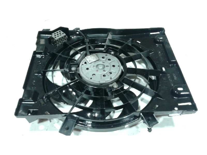 Recambio de electroventilador para opel zafira b 1.7 16v cdti referencia OEM IAM 0130303302  