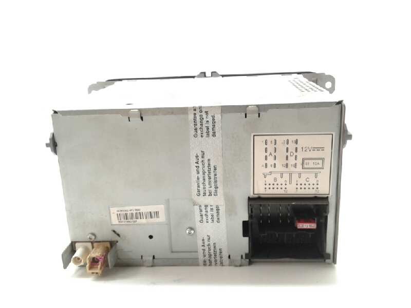 Recambio de sistema audio / radio cd para volkswagen caddy ka/kb (2k) furg. referencia OEM IAM 1K0035186AF  