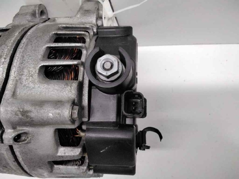 Recambio de alternador para peugeot 407 sw sport referencia OEM IAM 9688085380 2607732B 12V
