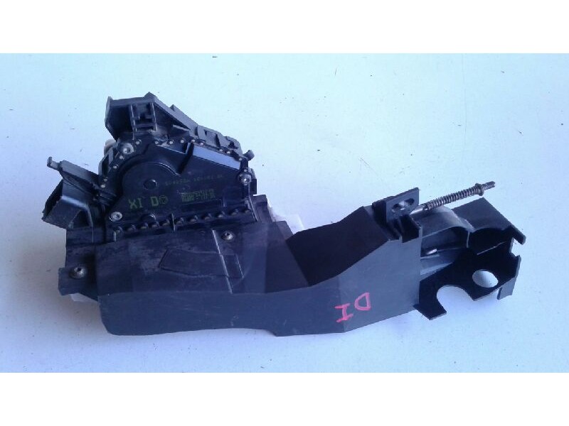 Recambio de cerradura puerta delantera izquierda para ford mondeo berlina (ge) ambiente plus referencia OEM IAM   