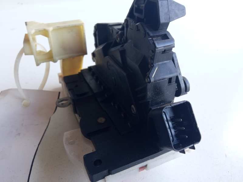 Recambio de cerradura puerta trasera derecha para ford mondeo berlina (ge) ambiente plus referencia OEM IAM   