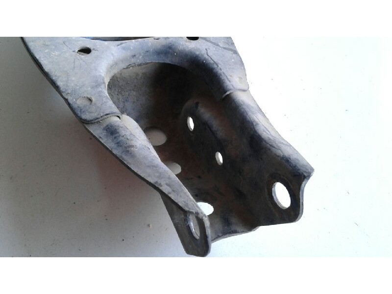 Recambio de brazo suspension inferior trasero derecho para ssangyong kyron 270 spr xdi premium 4wd referencia OEM IAM   